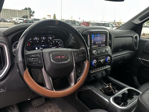 Used 2020 GMC Sierra 1500 AT4 w/ AT4 Premium Package AWD/4WD image 5