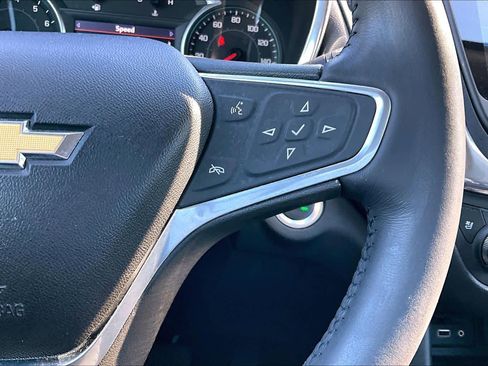 Used 2020 Chevrolet Equinox Premier image 22