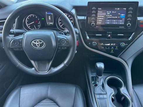 Used 2024 Toyota Camry SE FWD image 31