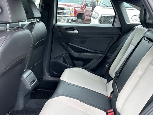 Used 2019 Volkswagen Jetta R-Line w/ R-Line Cold Weather Package FWD image 23