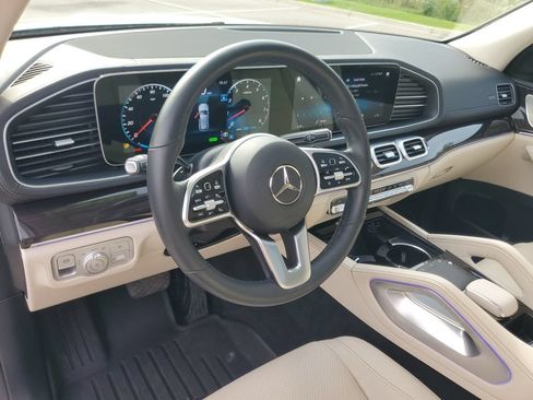 Used 2022 Mercedes-Benz GLE 450 4MATIC image 16