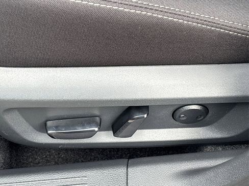 New 2026 Nissan Rogue SV image 36