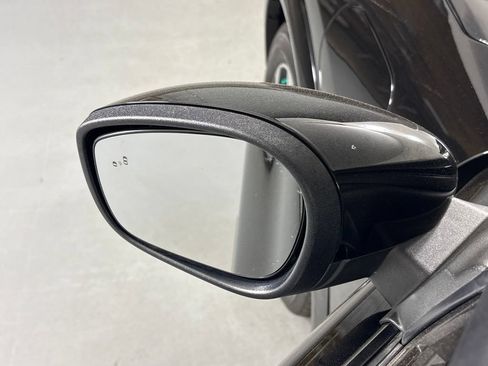 Used 2023 Ford Mustang Mach-E Premium AWD/4WD image 27