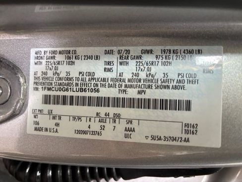 Used 2020 Ford Escape SE FWD image 25