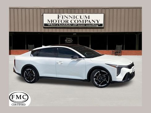 Used 2025 Kia K4 GT-Line w/ GT-Line Sunroof Package FWD image 1