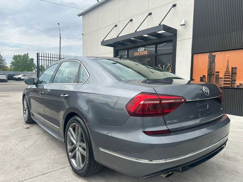 Used 2017 Volkswagen Passat 1.8T R-Line FWD image 6