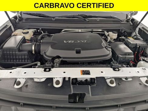 Certified 2022 Chevrolet Colorado Z71 w/ Trail Boss Package AWD/4WD image 38