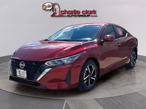 Used 2024 Nissan Sentra SV image 1