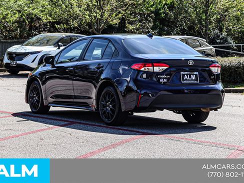 Used 2024 Toyota Corolla LE FWD image 9
