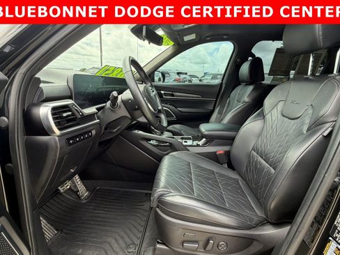 Used 2024 Kia Telluride SX Prestige X-Pro AWD/4WD image 10