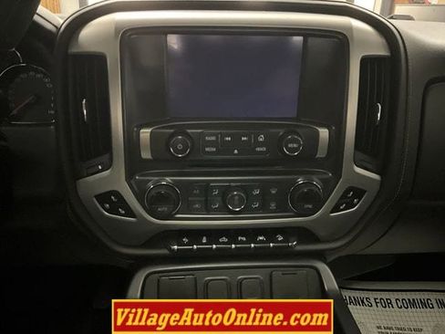 Used 2018 GMC Sierra 1500 SLT AWD/4WD image 22