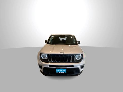 Used 2019 Jeep Renegade Sport image 3