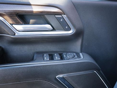 Used 2024 Chevrolet Silverado 2500 LT w/ Convenience Package AWD/4WD image 16