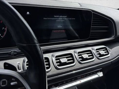 Used 2021 Mercedes-Benz GLS 450 4MATIC image 13