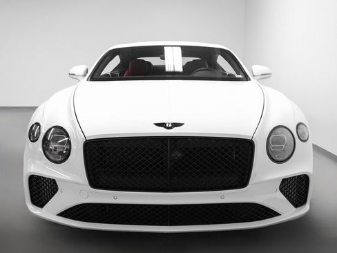 Used 2022 Bentley Continental GT image 13