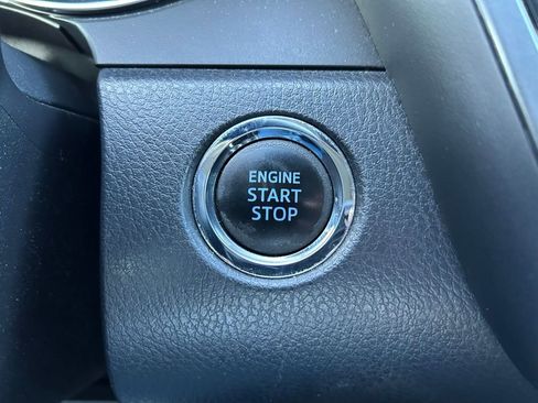 Used 2019 Toyota Camry XSE image 30