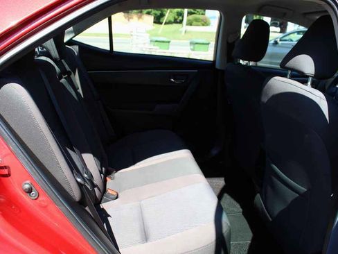 Used 2019 Toyota Corolla LE FWD image 26