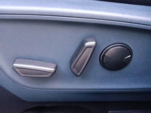 New 2026 Ford Maverick Lobo AWD/4WD image 15