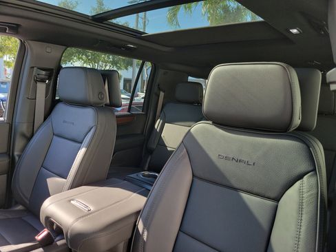 New 2026 GMC Yukon XL Denali AWD/4WD image 22