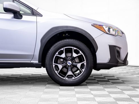 Used 2018 Subaru Crosstrek 2.0i Premium AWD/4WD image 32