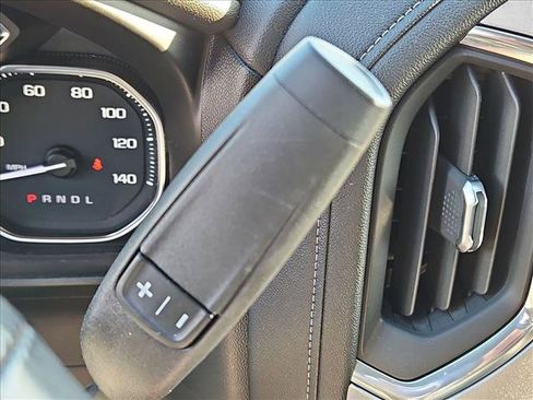 Used 2021 GMC Sierra 1500 SLT RWD image 11