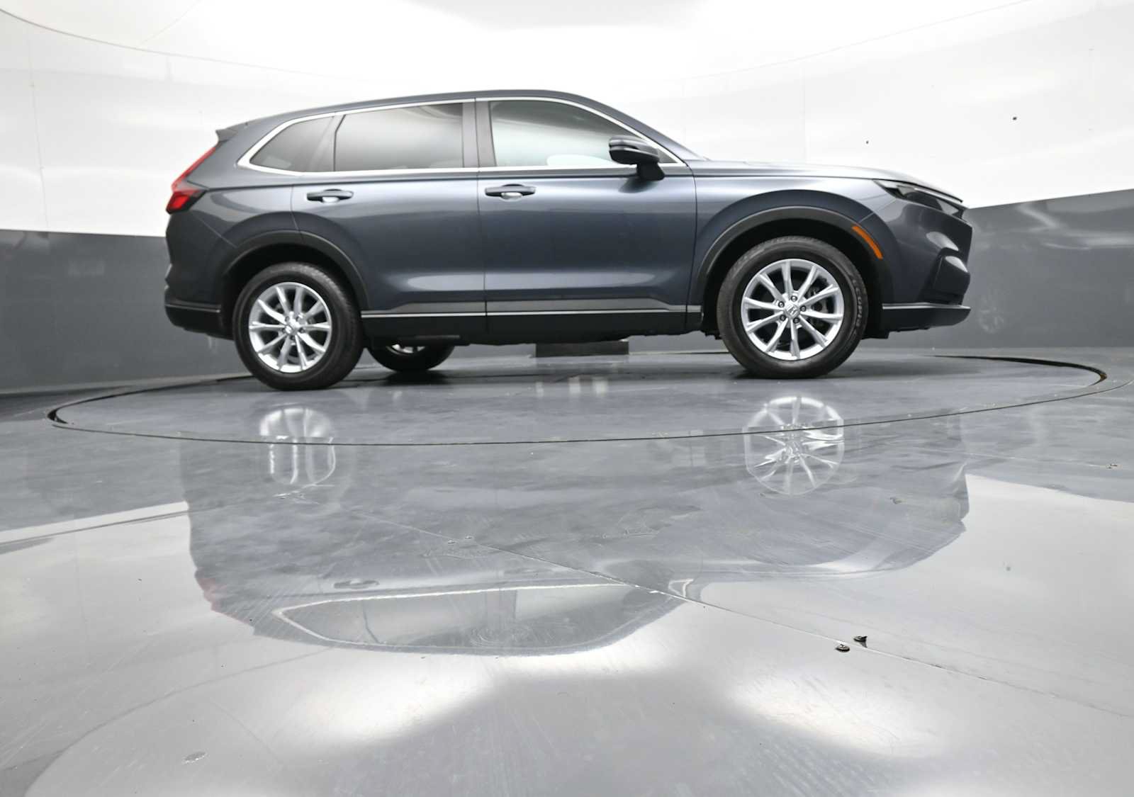 Certified 2024 Honda CR-V EX image 29