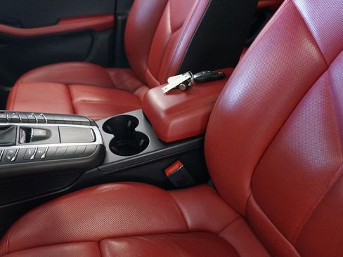 Used 2015 Porsche Macan S w/ Premium Package Plus image 29