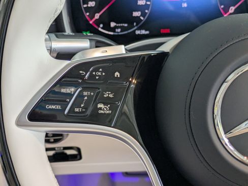 New 2026 Mercedes-Benz Maybach SL 680 image 15