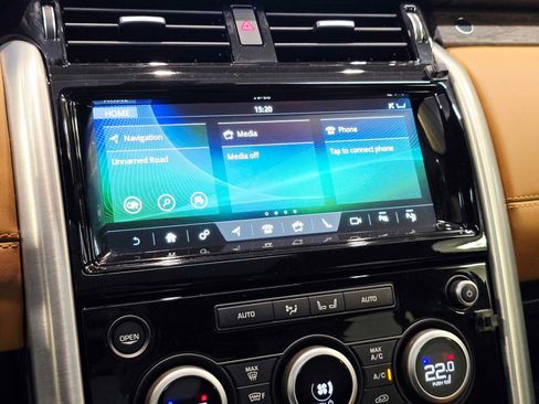 Used 2020 Land Rover Discovery HSE Luxury AWD/4WD image 15
