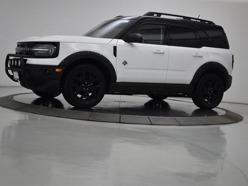 Used 2022 Ford Bronco Sport Outer Banks w/ Tech Package AWD/4WD image 16