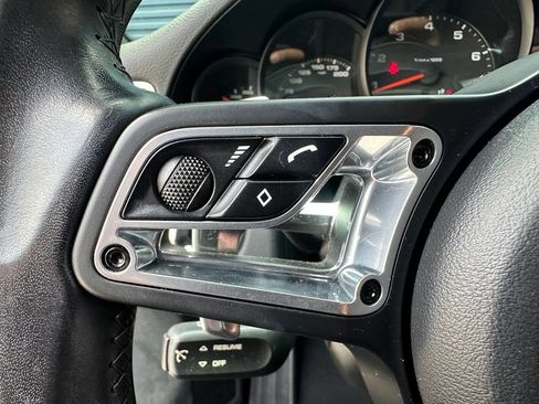 Certified 2018 Porsche 911 Carrera RWD image 25