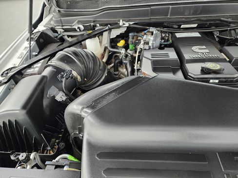 Used 2021 RAM 3500 Laramie w/ Night Edition image 24