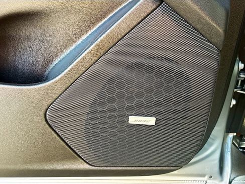 Used 2023 Cadillac XT5 Premium Luxury image 18