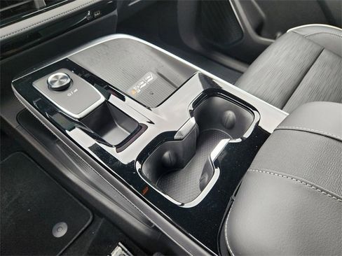 New 2025 Buick Enclave Sport Touring w/ Super Cruise Package image 15