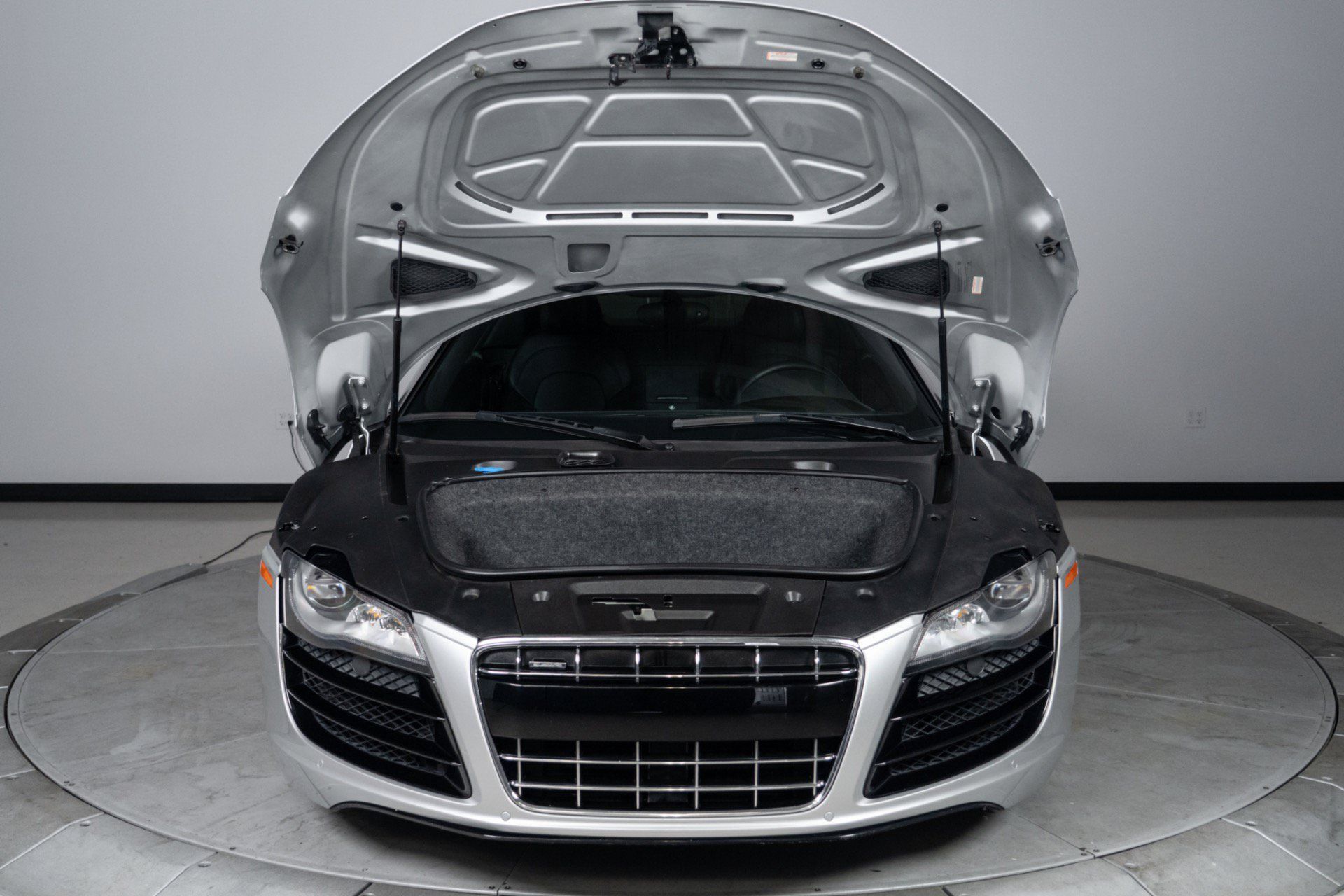 Used 2012 Audi R8 V10 AWD/4WD image 40