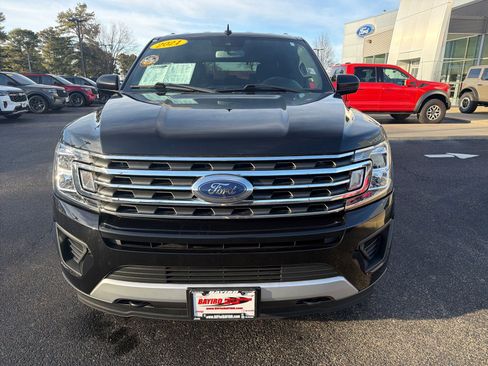 Used 2021 Ford Expedition XLT image 3