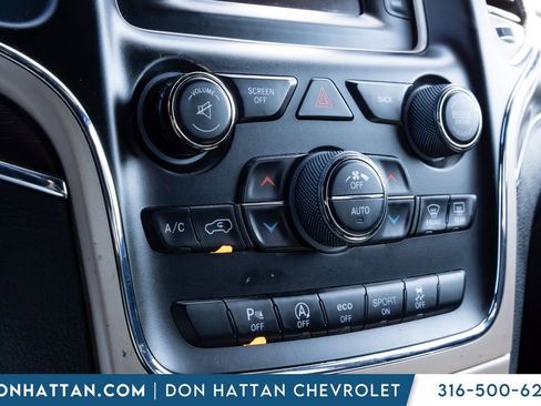 Used 2017 Jeep Grand Cherokee Limited AWD/4WD image 11