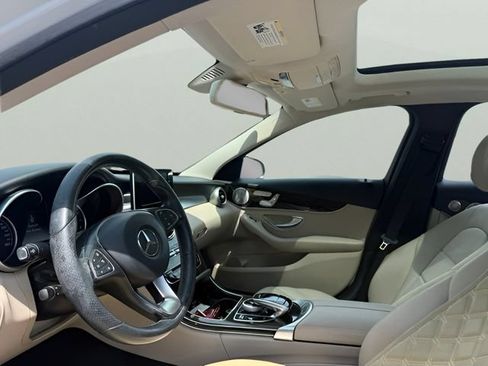 Used 2015 Mercedes-Benz C 300 4MATIC Sedan image 11