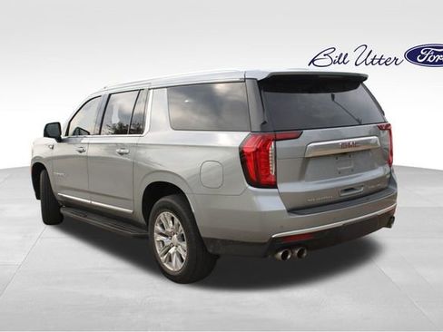 Used 2024 GMC Yukon XL Denali image 7