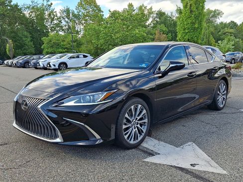 Certified 2021 Lexus ES 250 w/ Premium Package AWD/4WD image 3