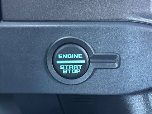 New 2026 Ford Bronco Badlands w/ Sasquatch Package AWD/4WD image 29