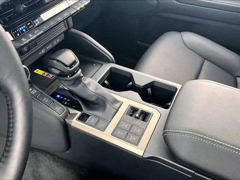 Used 2026 Toyota Land Cruiser image 19