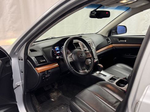 Used 2013 Subaru Outback 2.5i Limited w/ Popular Pkg 1A image 18
