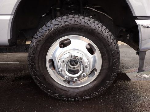 Used 2024 Ford F350 XLT w/ 360-Degree Camera Package image 10