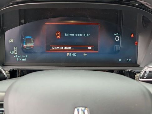 New 2026 Lincoln Corsair Premiere image 22