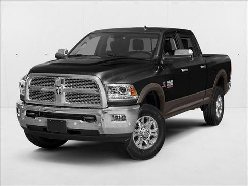 Used 2018 RAM 2500 Laramie AWD/4WD image 1