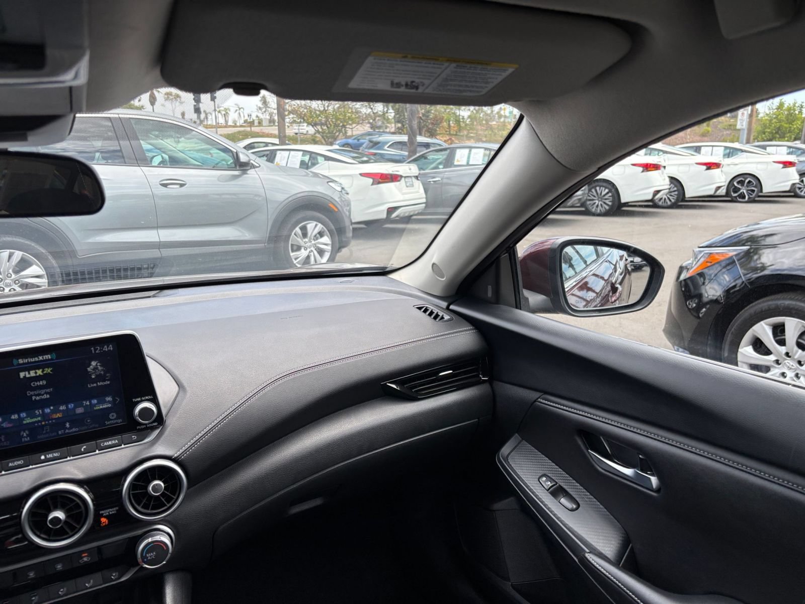 Used 2025 Nissan Sentra SV FWD image 32