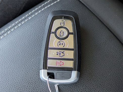 Used 2023 Ford Escape Active w/ Tech Pack #2 image 30