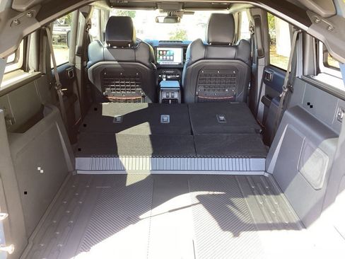 New 2025 Ford Bronco Raptor image 12