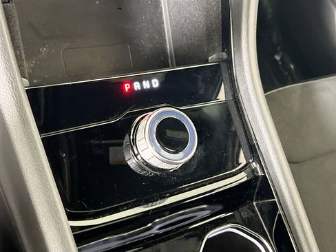 Used 2022 Jeep Grand Cherokee Altitude image 16